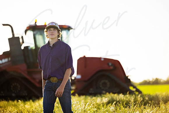 0I9A1987_OLIVER